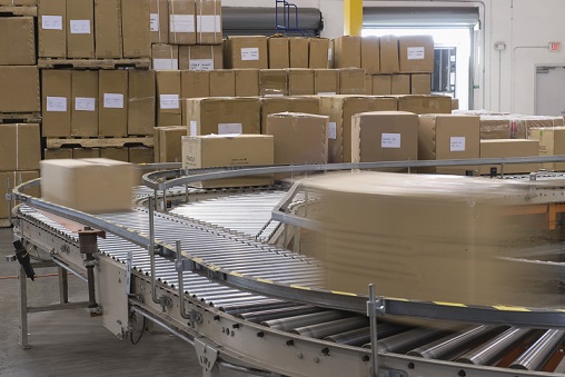 warehouse conveyor belt
