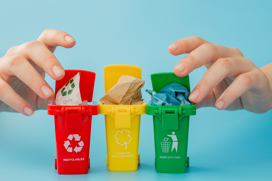 Small Garbage Bins with Different Waste
